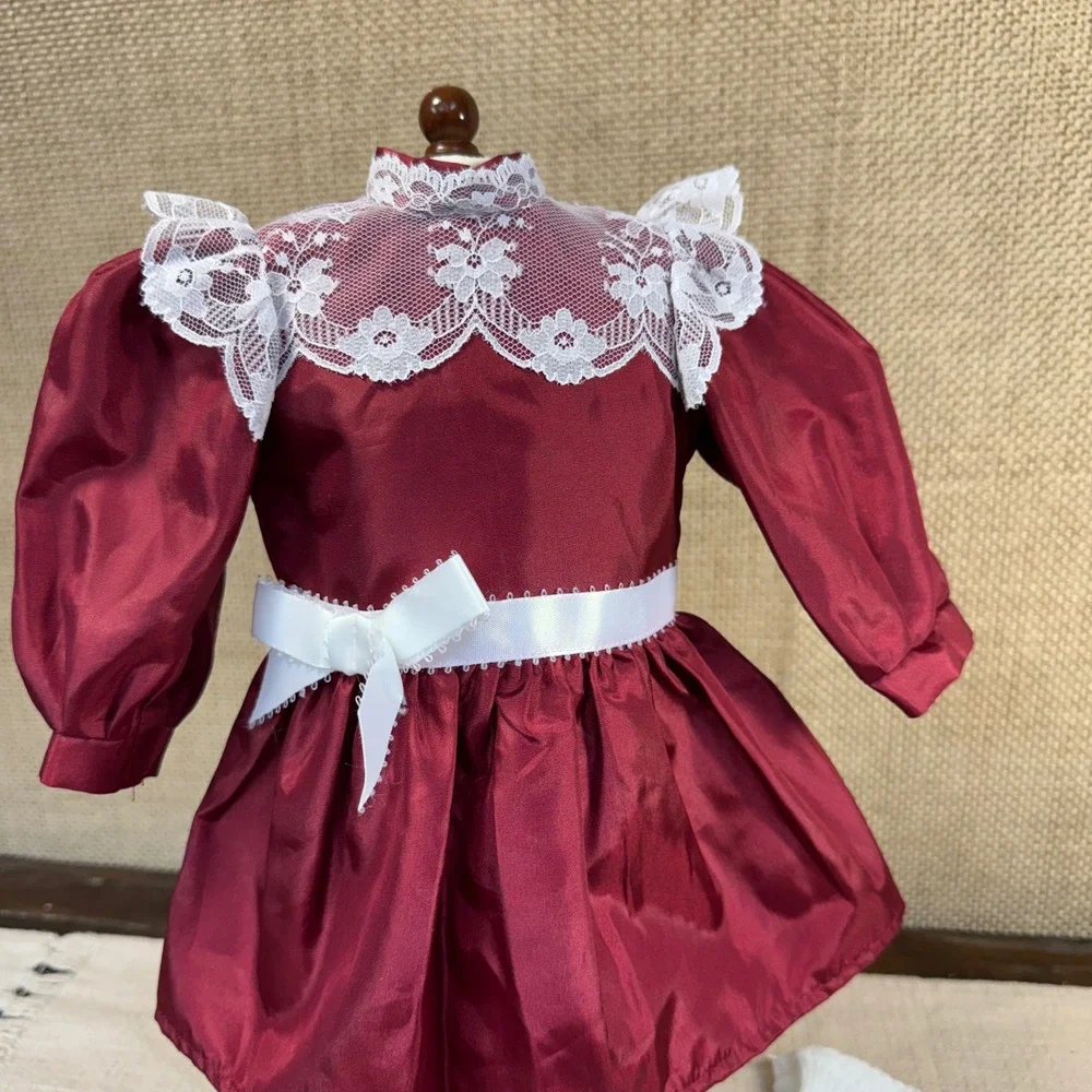 Pleasant Company American Girl Samantha Cranberry Christmas Dress Ribbon Tights - Picture 11 of 11